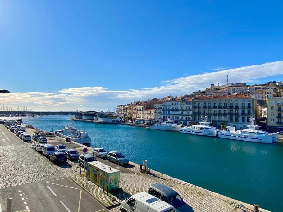 "Georgio" Grand Appartement Traversant Avec Vue Canal Et Parking سُت المظهر الخارجي الصورة