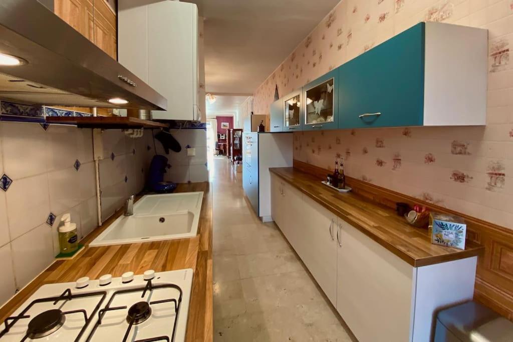 "Georgio" Grand Appartement Traversant Avec Vue Canal Et Parking سُت المظهر الخارجي الصورة