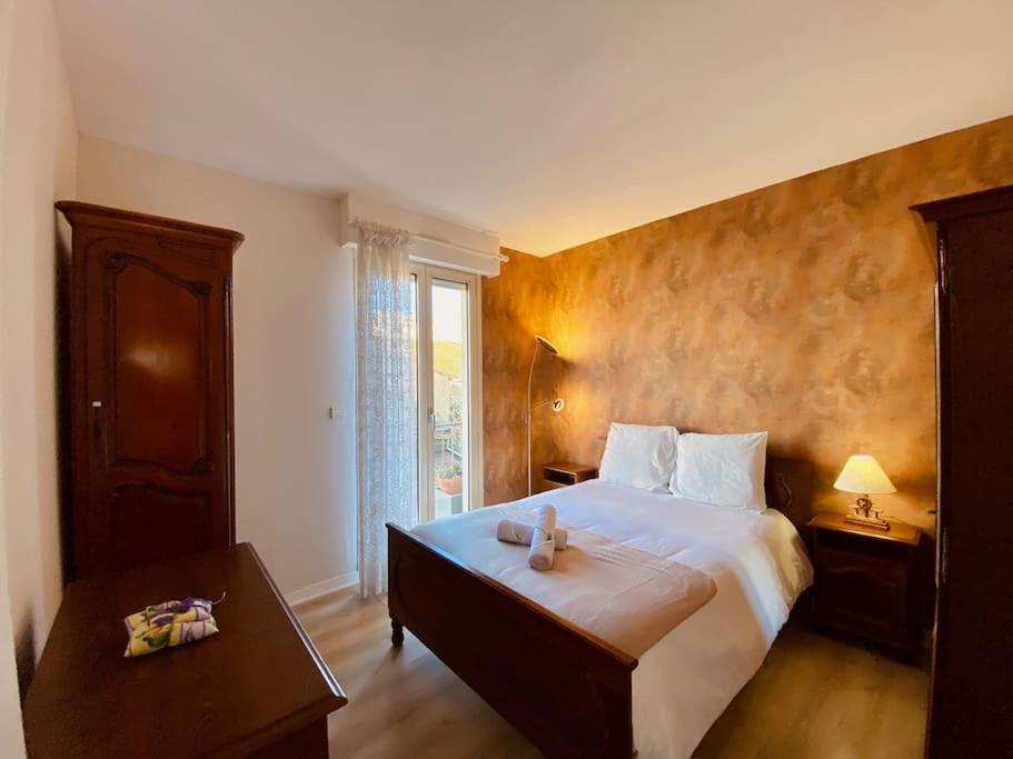 "Georgio" Grand Appartement Traversant Avec Vue Canal Et Parking سُت المظهر الخارجي الصورة